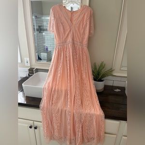 Beautiful peach lace dress
